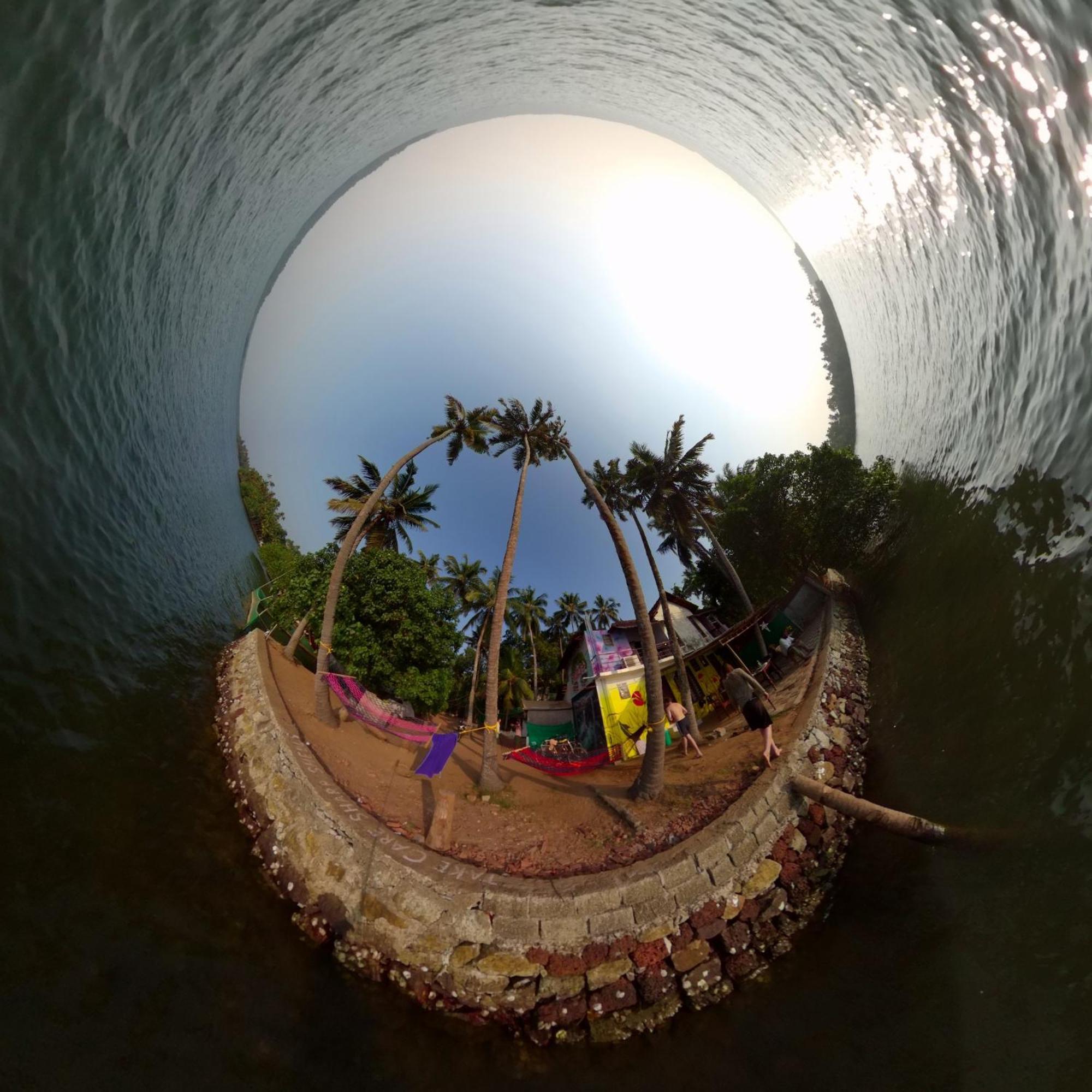 Santa Maria Hostel Munroe Island Mundrothuruth Екстер'єр фото